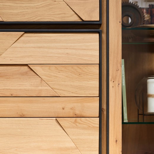 Vitrine 3 portes - CAPLA détails Vitrine 3 portes - CAPLA détails