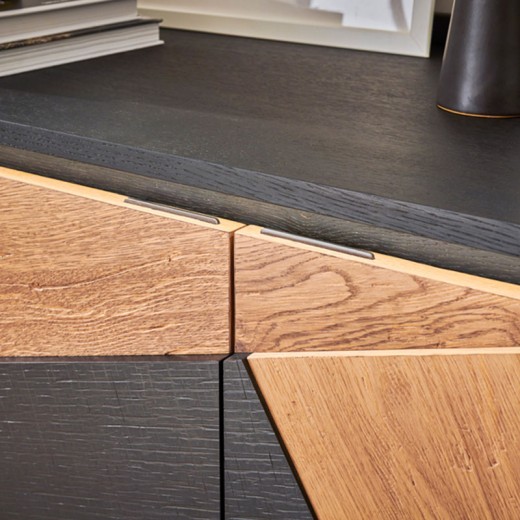 Buffet 4 portes - GRAFFIK détails Buffet 4 portes - GRAFFIK détails