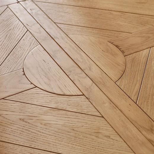 Table ronde extensible - Haussmann détails Table ronde extensible - Haussmann détails